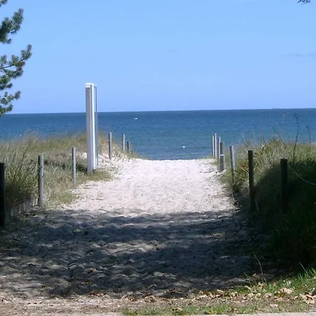 Ostsee Strandhaus Seerobbe בית נופש *