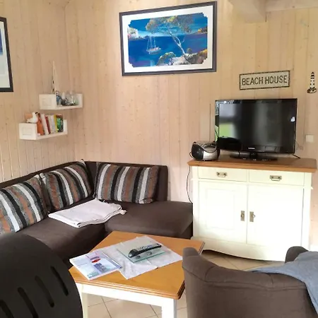 Ostsee Strandhaus Seerobbe * באבה