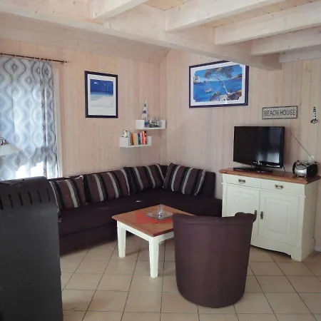 Holiday home Ostsee Strandhaus Seerobbe *