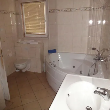 Ostsee Strandhaus Seerobbe Holiday home Baabe