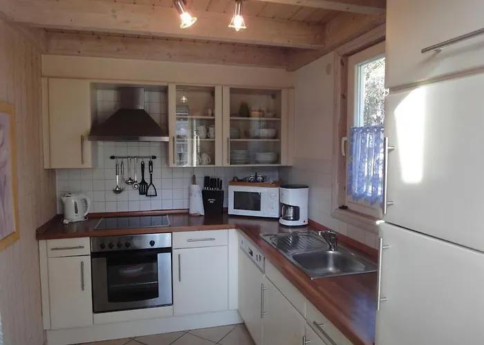 Ostsee Strandhaus Seerobbe * Baabe